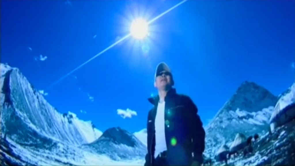 שיר פולק-רוק – השלג הראשון של 2002